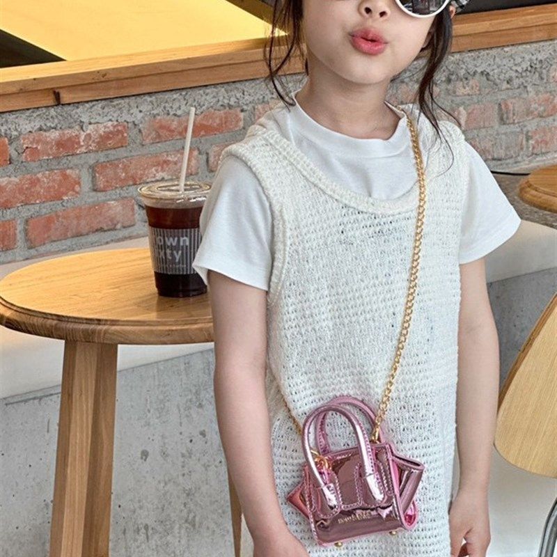 新款迷你挂饰配饰装饰儿童女童小孩翅膀笑脸口红链条小包包女包,玩具/童车/益智/积木/模型,斜挎包/拎包/腰包,淘宝优惠券,粉丝福利购,淘宝优惠卷