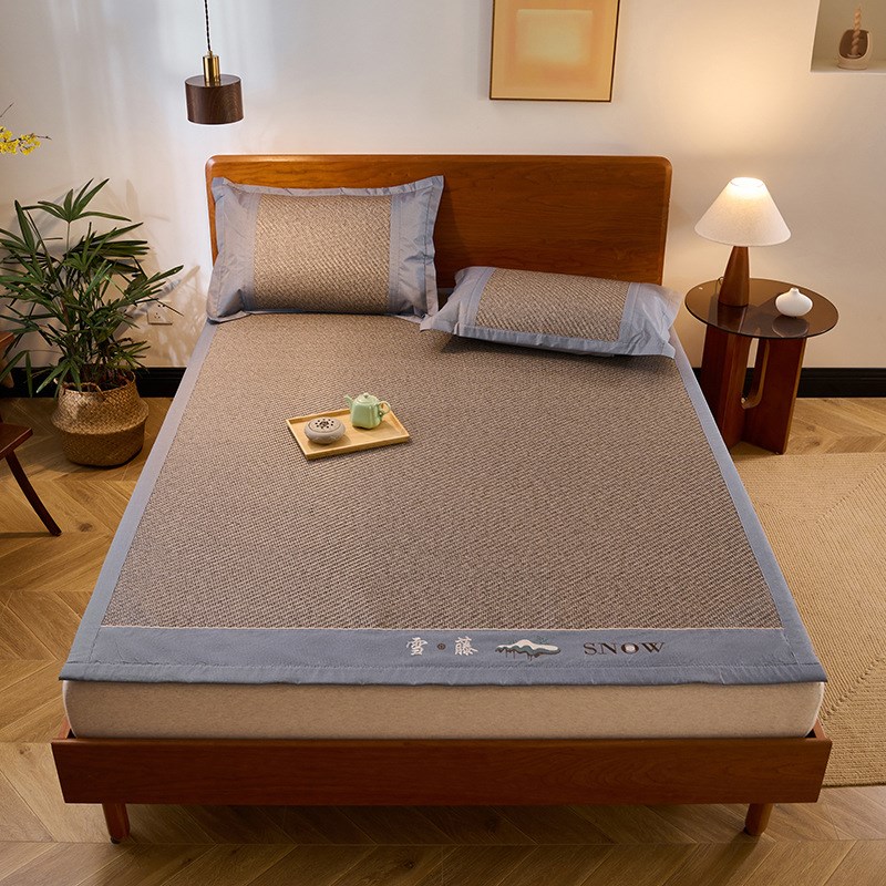 新款加厚PE雪藤刺绣工艺款空调凉席三件套水洗夏天古藤软席子夏季