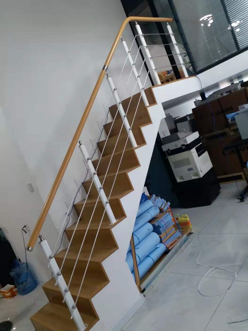 楼梯扶手护栏家用Loft室内阁楼围栏阳台平台立柱pc现代栏杆