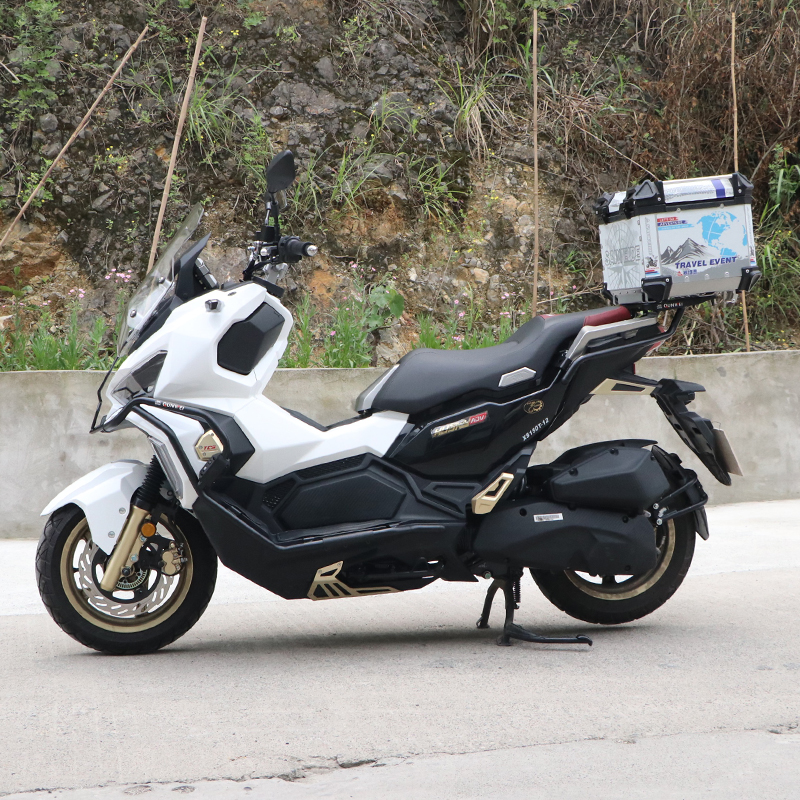 适用于三阳哈士奇ADV150保险杠尾架后货架改装XS150T-12后挡泥板