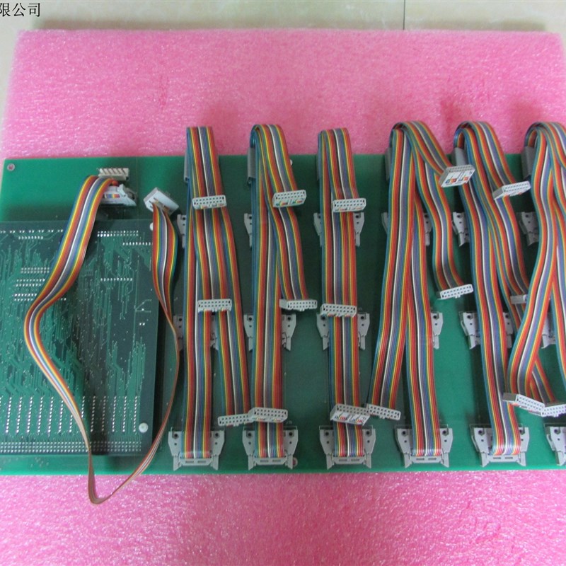 ZiLOG  Z8S18020VSG   8-7-03  4813 R1  射频微波电路控制板