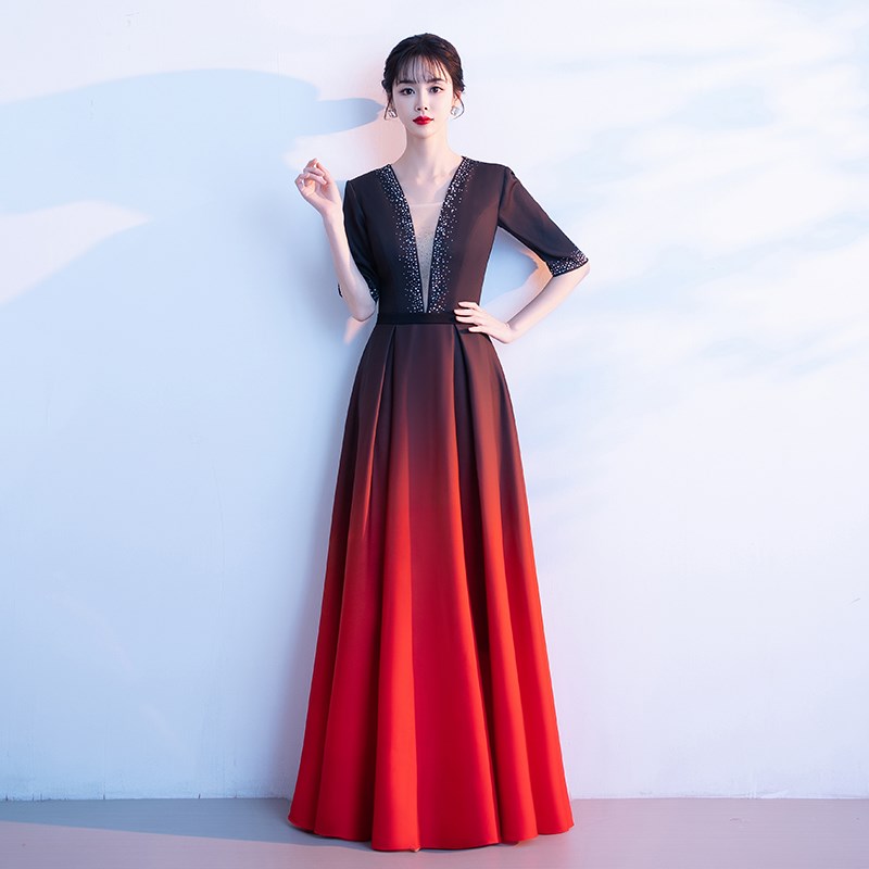 大合唱团演出服女长裙2025新款主持人晚礼服古筝独唱指挥红歌比赛