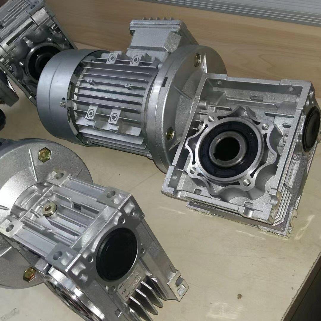 RV系列减速机牌碳钢材质可选择多种类型号