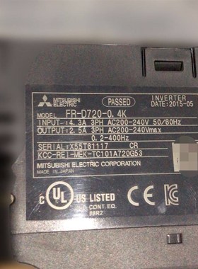 变频器FR-E720-0.4K    三相220