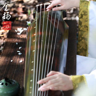 金扬老杉木初学演奏琴 手工制作生漆鹿角霜仲尼式古琴 送