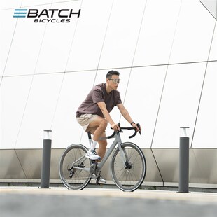 百琦(Batch)R1 公路自行车一体式速显屏内置车灯油压碟刹铝合金