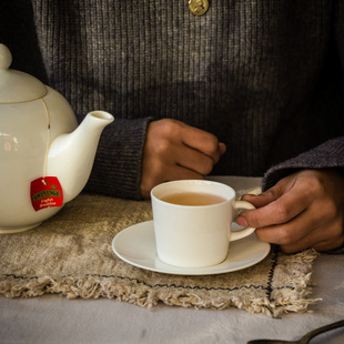 简约骨瓷下午茶杯陶瓷带把小咖啡杯茶具水杯茶碟家用红茶杯花茶杯