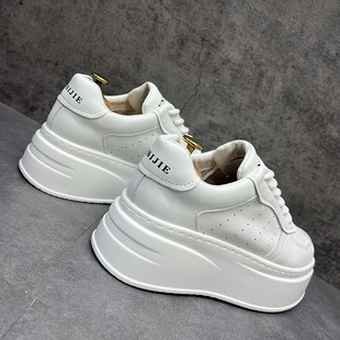 q透氣高級(jí)感內(nèi)增高休閑鞋 厚底小白鞋 男韓版 個(gè)性 潮流百搭白色板鞋