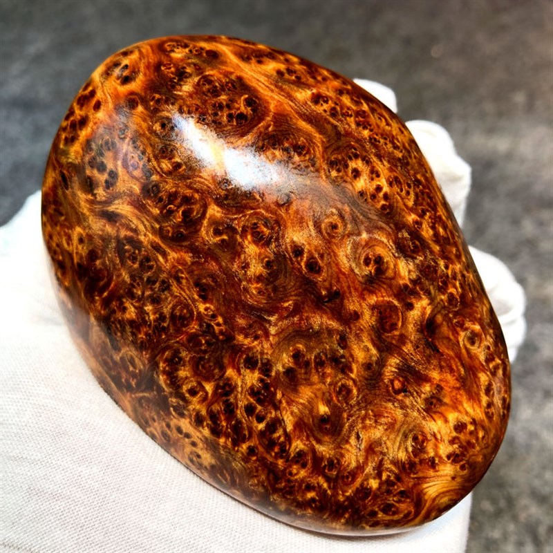 崖柏手把件四川凉山料原木随型满瘤疤陈化老料挂件木雕工艺品小件