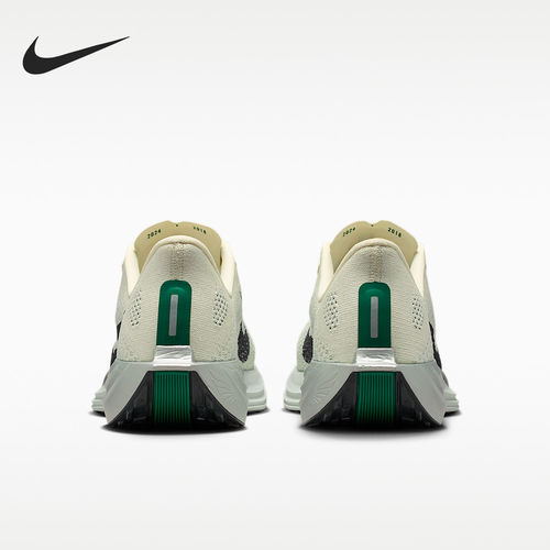 Nike/耐克官方正品Pegasus Plus女士时尚复古跑步鞋FQ7261-104