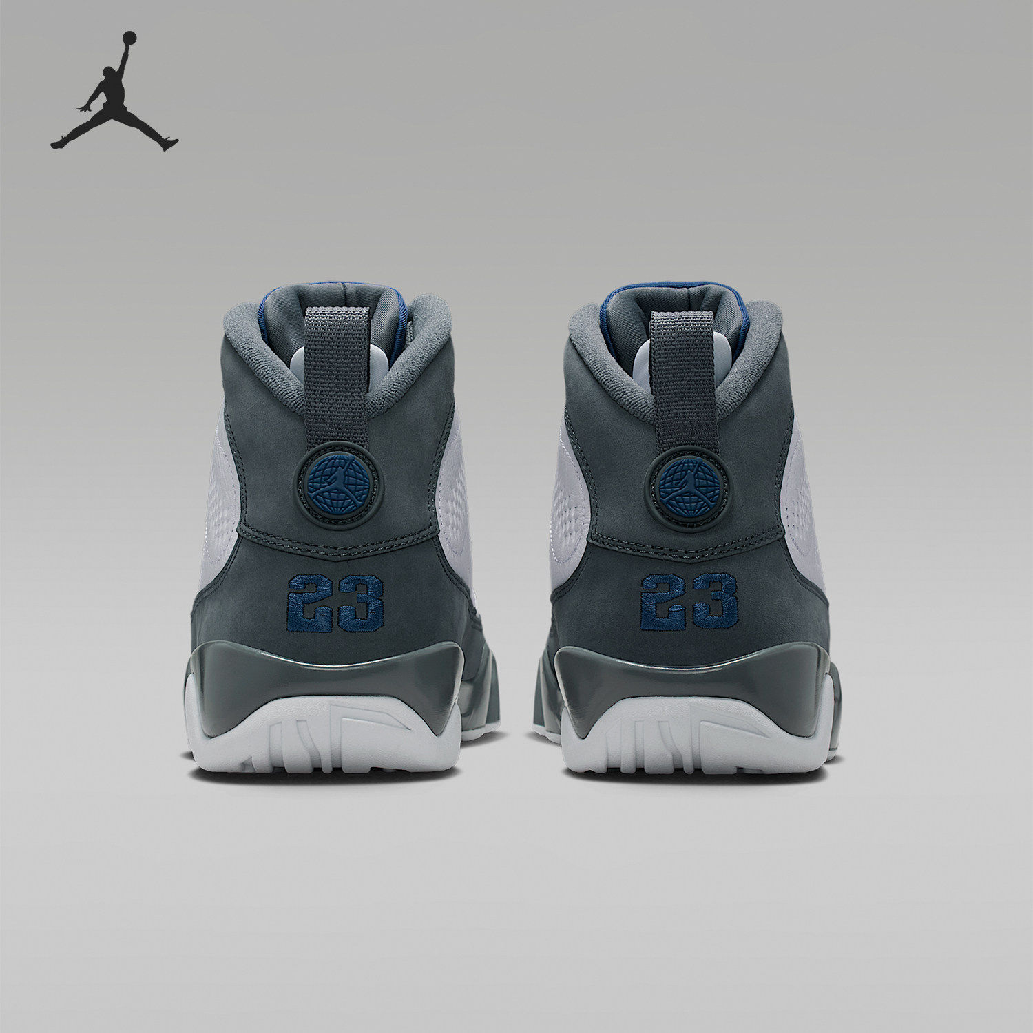 Nike/耐克官方正品四季款男士系带缓震简约经典篮球鞋HV4794-100