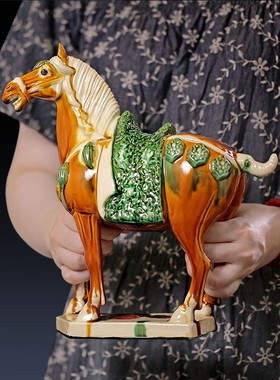 九朝陶瓷生肖马家居客厅茶几办公玄关时尚创意结婚品H单马