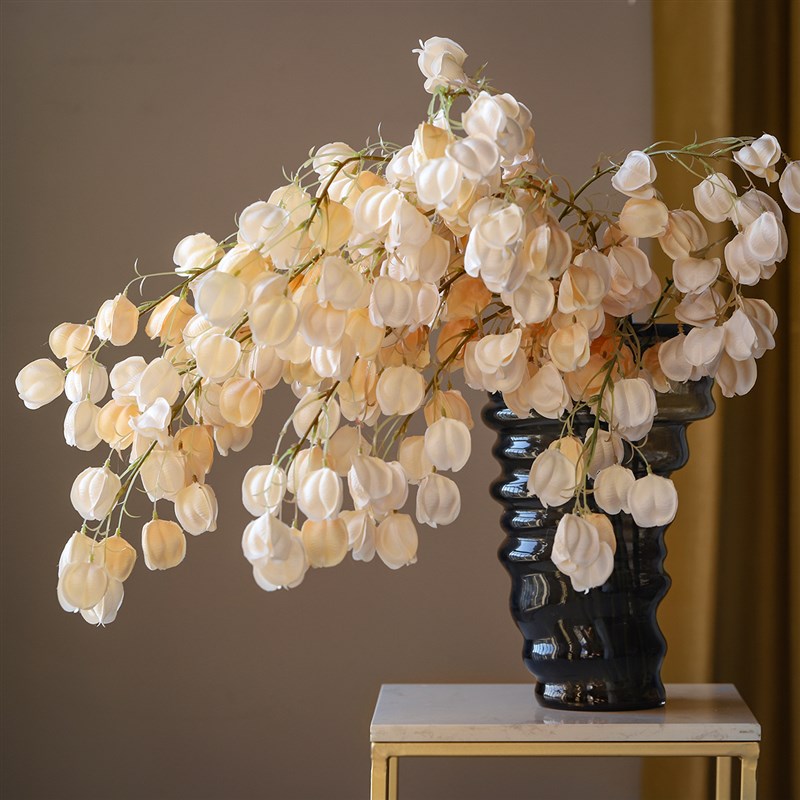 螺旋状玻璃花瓶客厅插花软装马醉木吊钟专属搭配方形异型复古浮雕