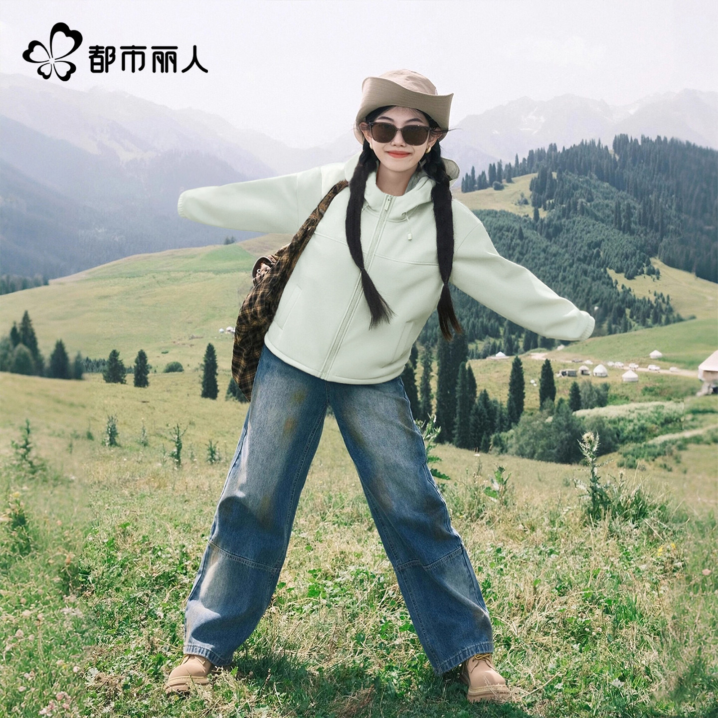 都市丽人冲锋衣外套女2025新款今