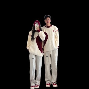 领g证登记结婚照秋冬季 回门情侣装 慵懒风撞色爱心圣诞毛衣订婚宴