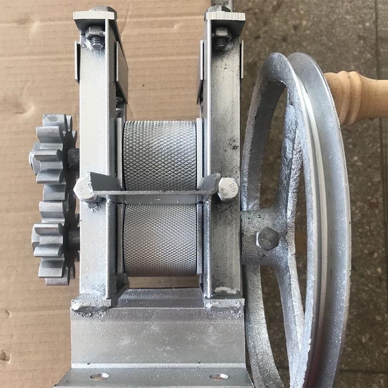 竹条分层机 手动破竹机 竹子加工机器 竹条开片机 破篾机手摇