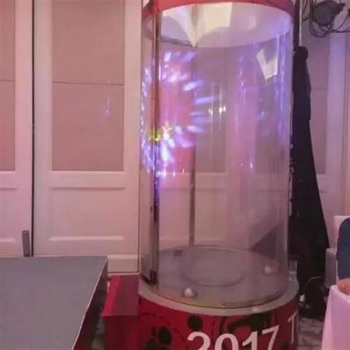 厂家现货伸手版亚克力抓钱机抓球机抽奖机抢钱机暖场活动道具设备