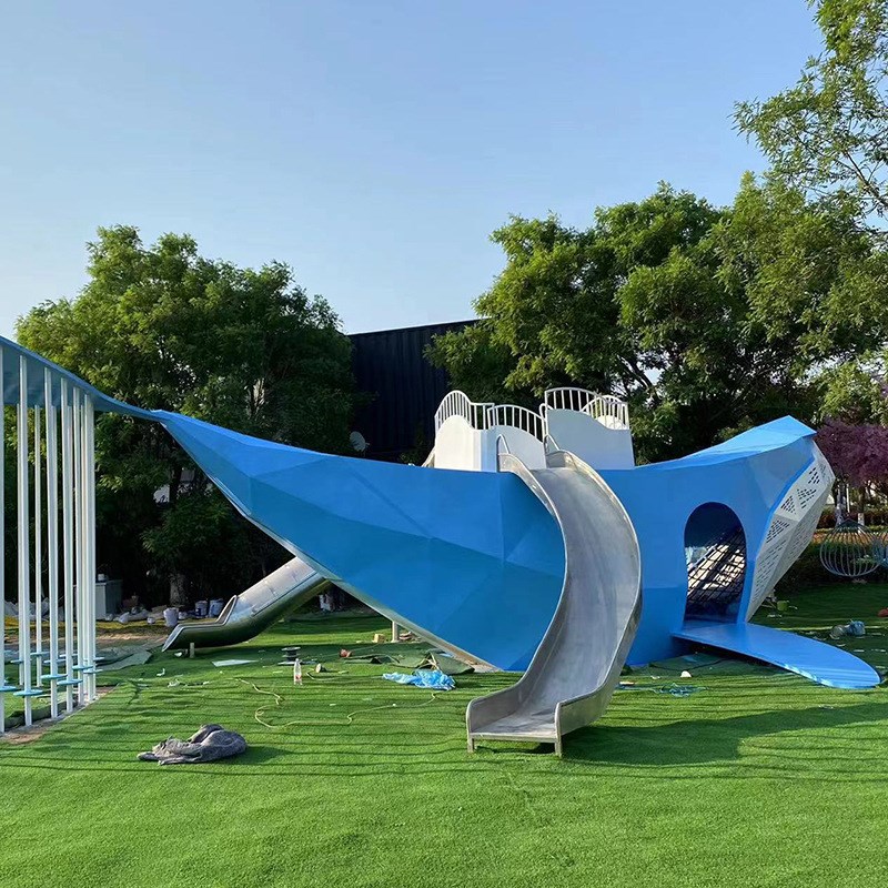 户外大型游乐设备不锈钢滑梯景区小区幼儿园儿童游乐设备生产