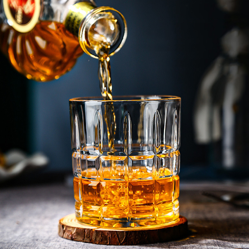 威士忌酒杯洋酒杯家用复古玻璃啤酒杯高级感水杯果汁杯烈酒杯子