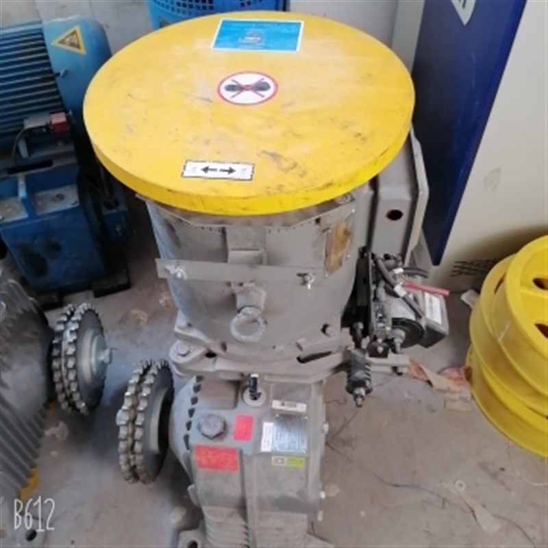 巨人通力自动扶梯马达/通o力扶梯驱动主机马达YFD180M1A-6B FT160