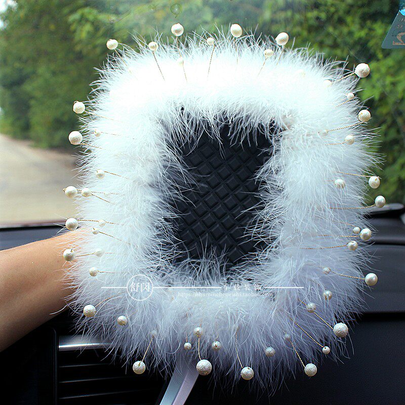 车载中控台车内防滑垫珠子羽毛垫汽车仪表台置物饰品摆件用毛毛垫