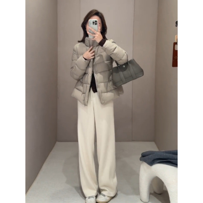 韩版立领泡芙收腰羽绒棉