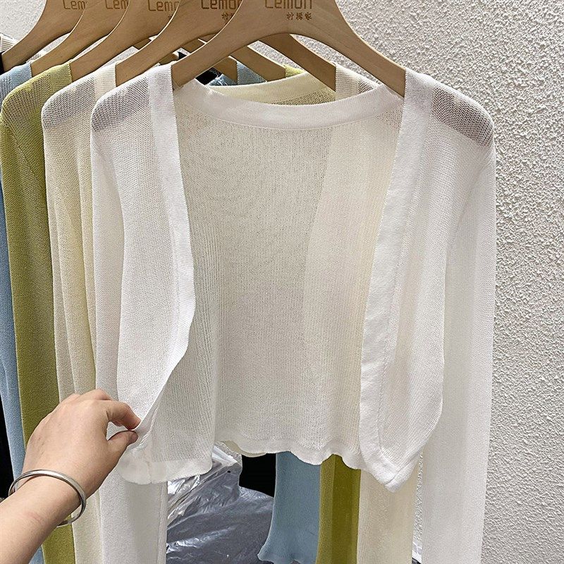 2024白色防晒针织开衫女夏季薄款配吊带裙子短款披肩外搭罩衫上衣,女装/女士精品,时尚防晒服,淘宝优惠券,粉丝福利购,淘宝优惠卷