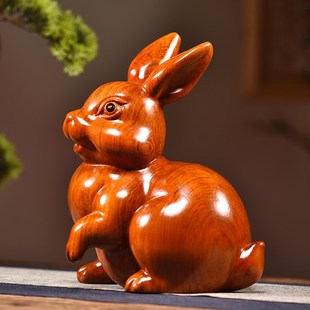 实木兔子摆件花梨木雕刻动物十二生肖兔家居办公桌兔属性装饰礼品