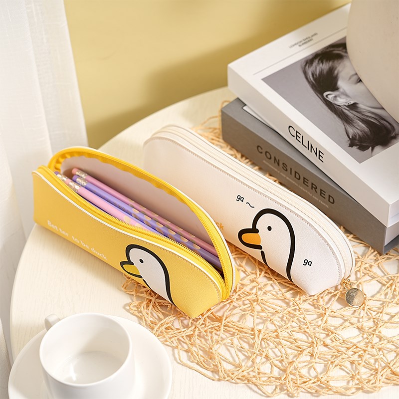 可爱卡通笔袋文具盒铅笔盒学生男女文具袋大容量笔盒笔刷袋收纳盒