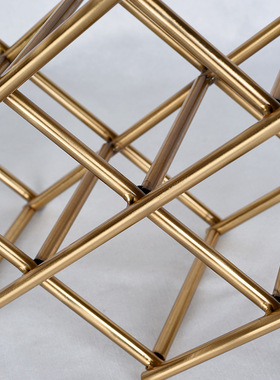 北欧简约红酒架铁艺金属时尚精美井字形摆件电镀拉丝防锈防潮摆件