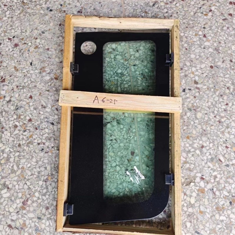 徐工吊车配件驾驶室门后小玻璃 老南汽驾驶室使用 25k5-1 25k5d等