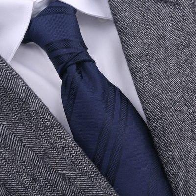 真丝桑蚕丝深蓝色条纹领带