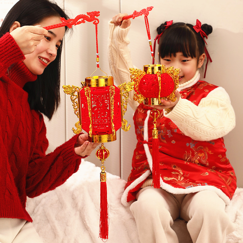 兔年春节儿童手提灯笼植绒龙凤六角宫灯古风福字电池款发光小灯笼