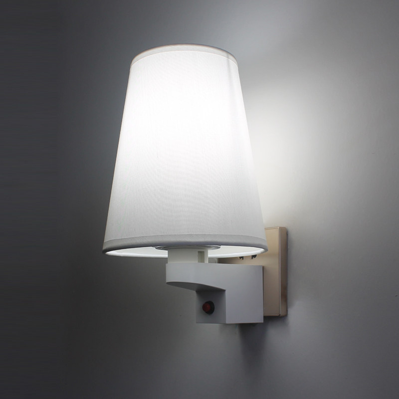 遥控调光卧室客厅书房插电插座式免打免接线免安装装饰超亮壁灯