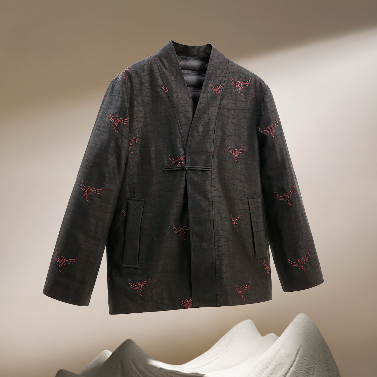 虚及香云纱重工刺绣栾鸟纹可脱卸内胆新中式汉服领羽绒服男中长款