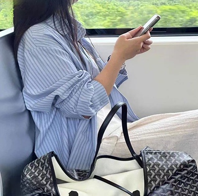 蓝色条纹衬衣长袖翻领宽松百搭休闲衬衫女款-9166款