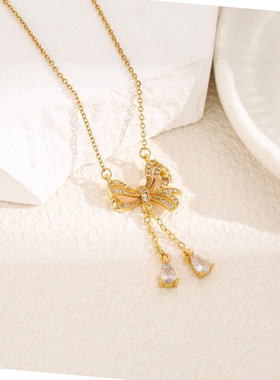 轻奢蝴蝶流苏锆石钛钢锁骨链