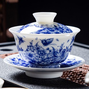 可悬停三才盖碗青花白瓷泡茶碗旋转高档茶杯单个陶瓷家用功夫茶具