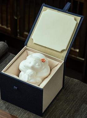 精品德化白瓷陶瓷九尾狐狐狸创意手工工艺品动物灵狐客厅桌面摆件