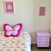 蝴蝶抱枕宿舍床上装 饰靠枕女生卧室床头靠垫客厅沙发玩偶