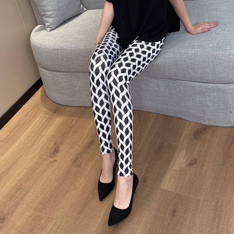 2024秋季新款高腰显瘦外穿打底裤弹力裤大码女装紧身裤妈妈九分裤