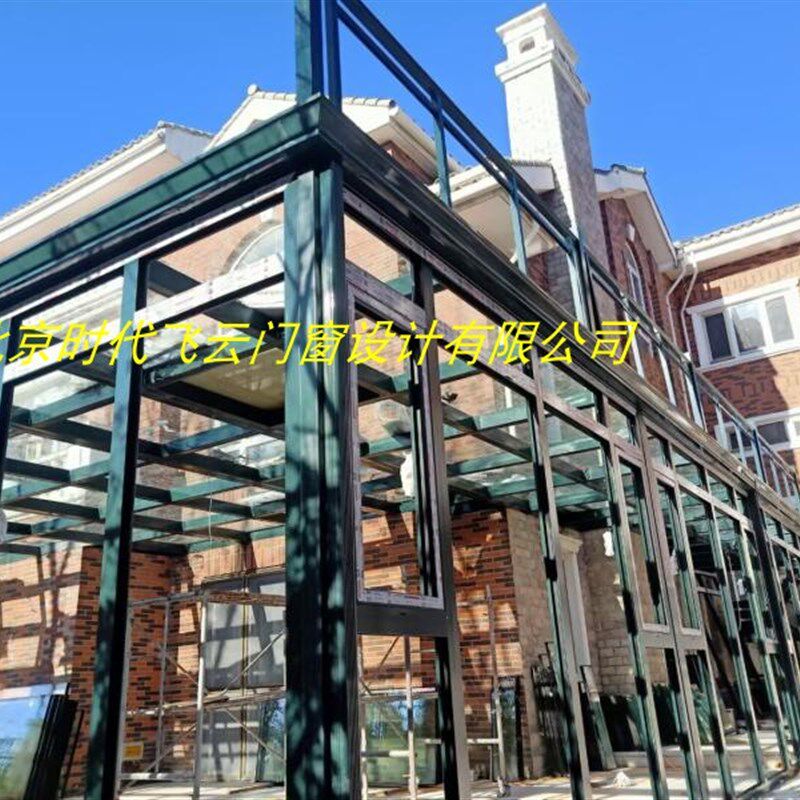 成都阳光房钢结构焊接,断桥铝门窗封阳台露台玻璃阁楼