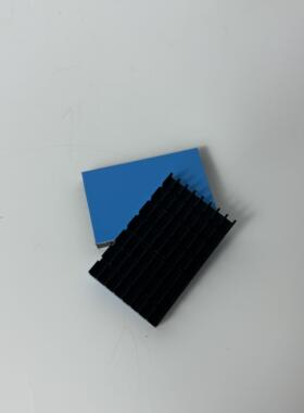 华思飞2代 PRO版本5G便捷式CPE 5G模组散热片 氧化黑色开槽