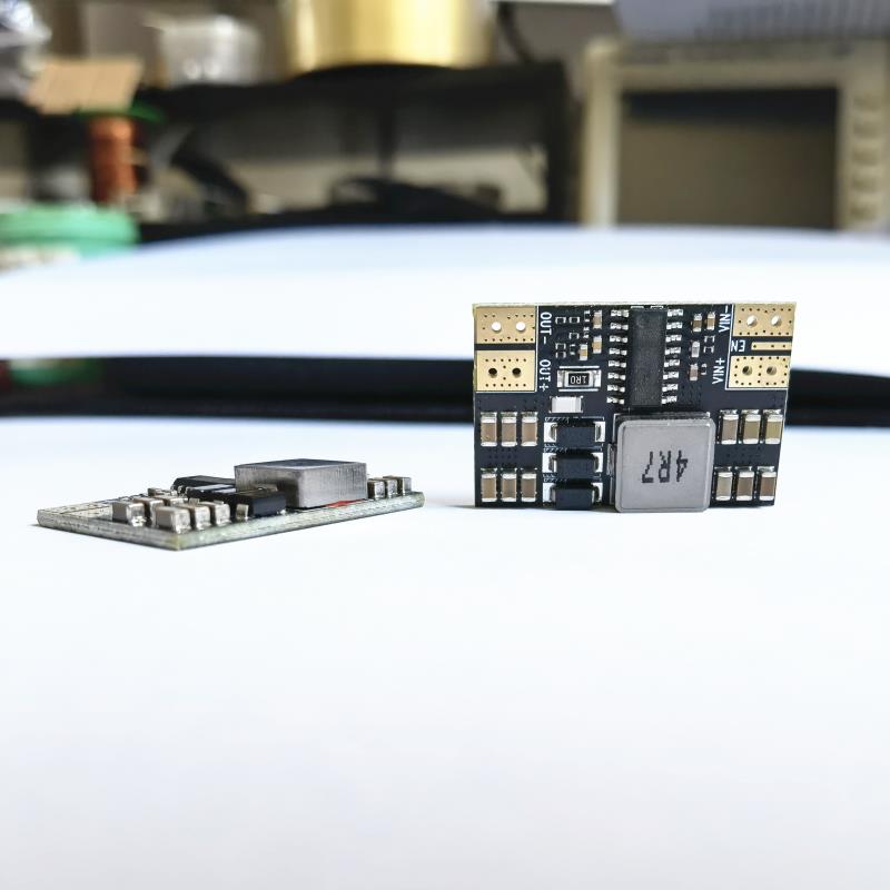 DC-DC升压板5-15V转15V20V24V小体积90W大功率多节锂电池升压模块