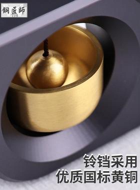 铜匠迁师日式多巴胺风铃入户门吸RSW入式门铺铃店乔礼物黄铃铛铜