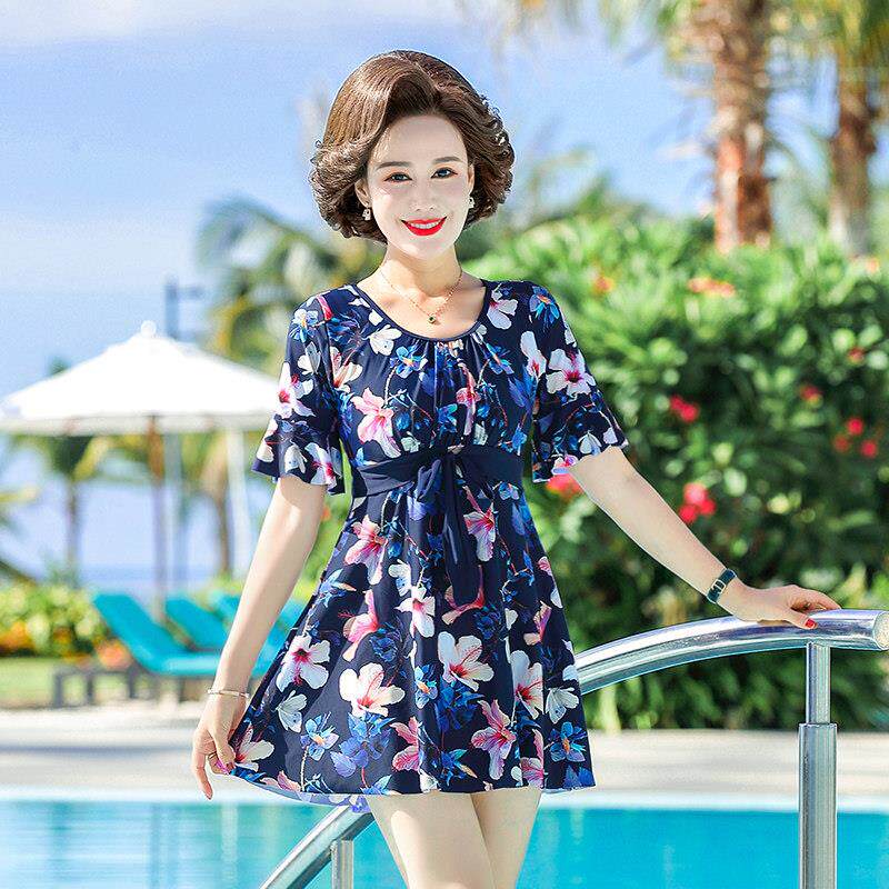 妈妈泡温泉泳衣女2024春夏新款中老年人保守两件式显瘦遮肚大尺码