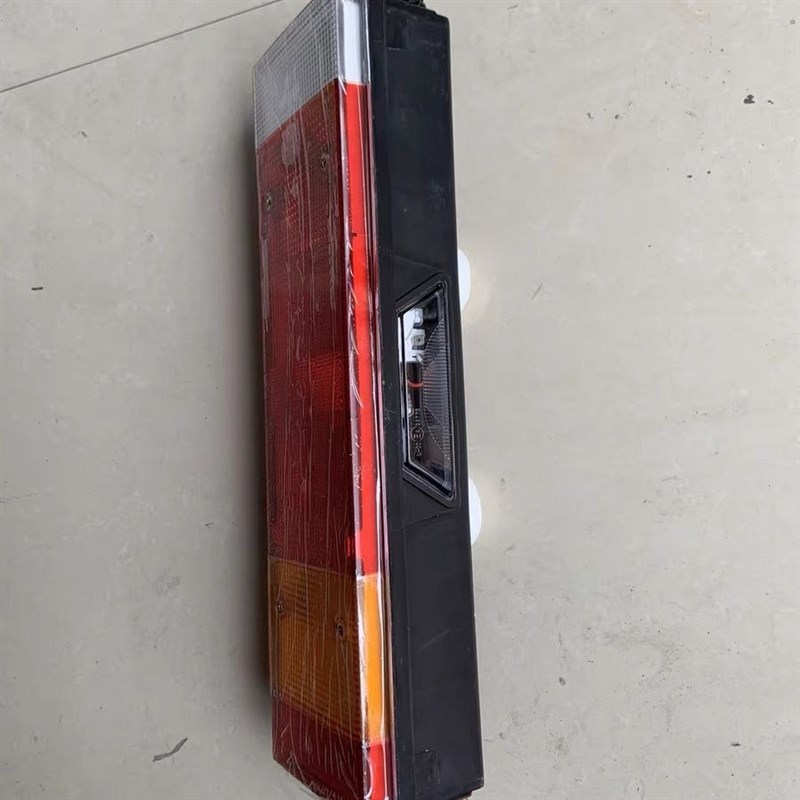 徐工吊车配件 原厂后尾灯 后组合灯 刹车灯 25k5d 25k5f 原厂