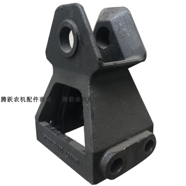 雷沃拖拉机后牵引拖挂牵挂头铸钢554 454通用504拖拉机配件