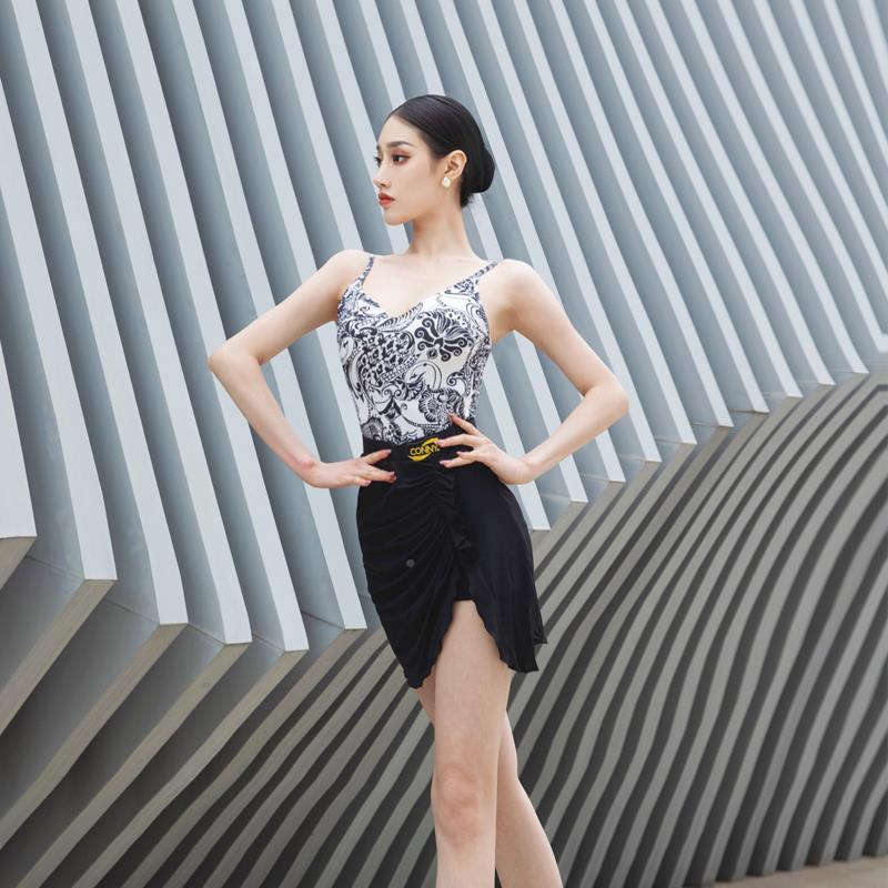 7116+387季拉丁舞练习套装舞蹈练夏服带开叉吊半身裙艺考级成功年