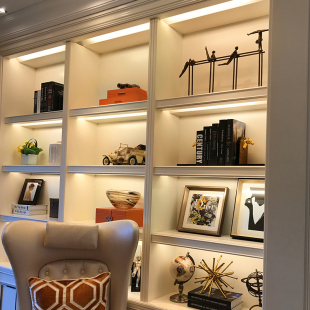 灯带暖白光软灯长条防水灯客厅卧室床底感应灯